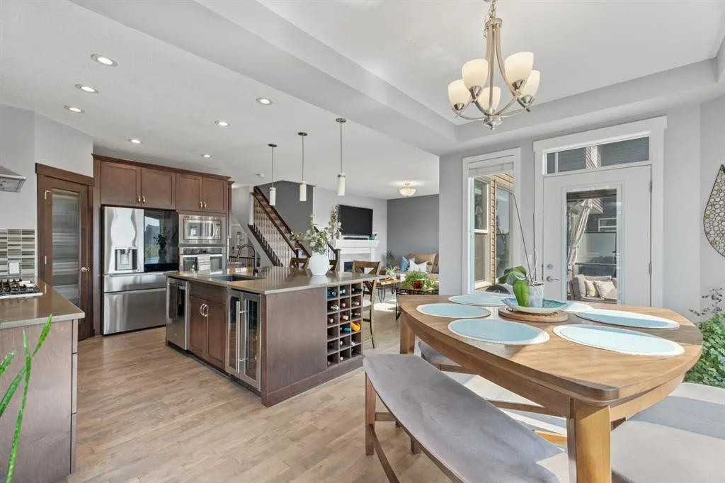 106 Mount Rae Heights