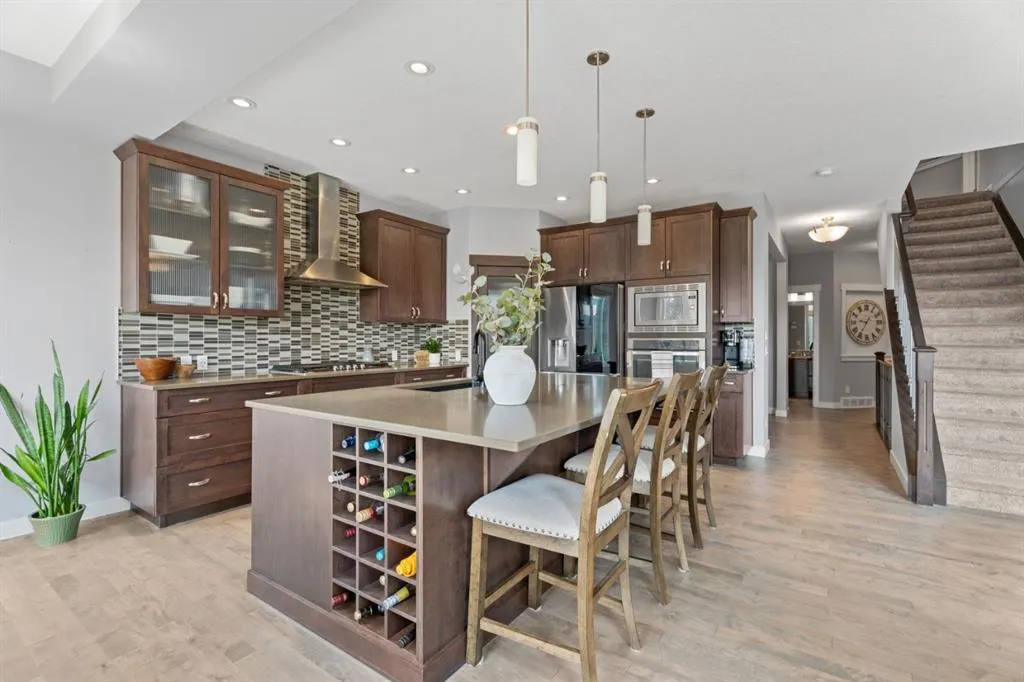 106 Mount Rae Heights