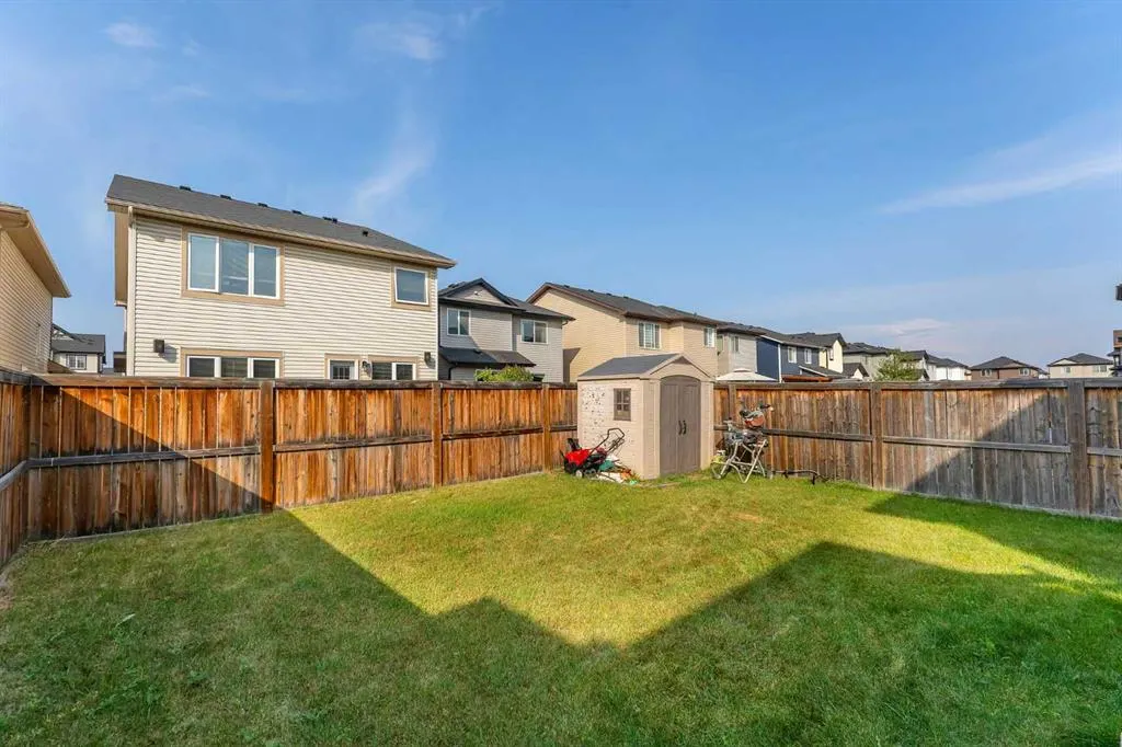 49 Skyview shores Crest NE