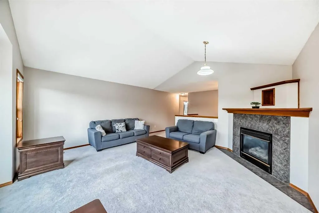 19 Bridlewood Road SW