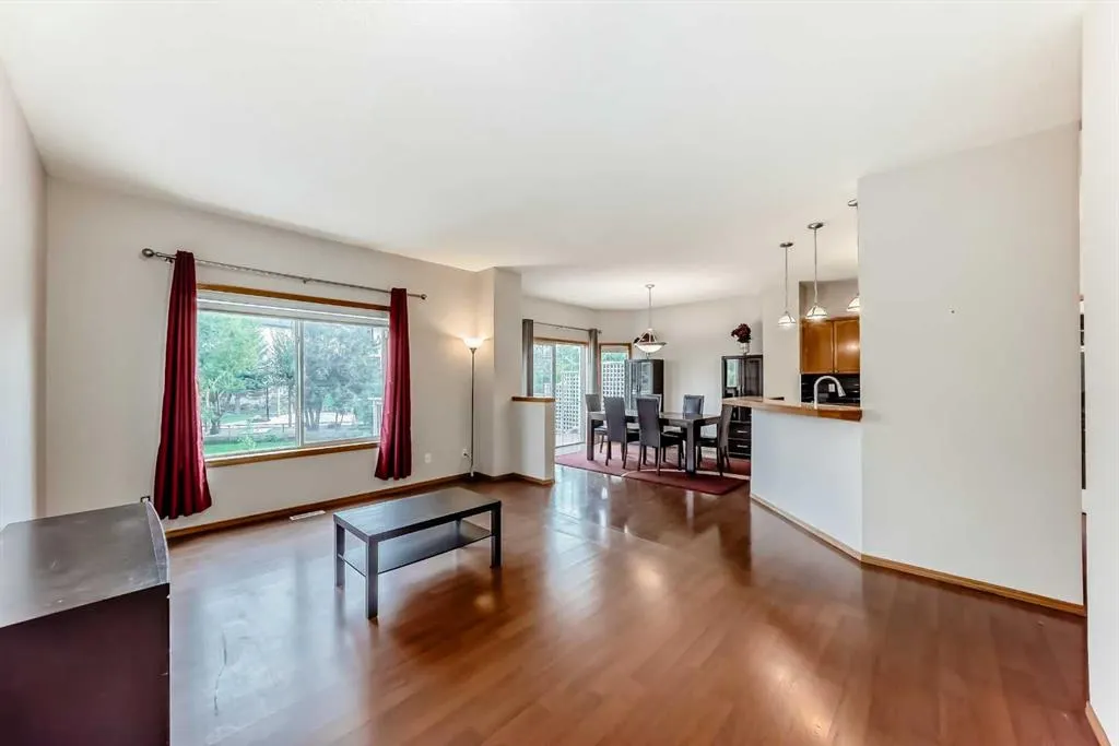 19 Bridlewood Road SW