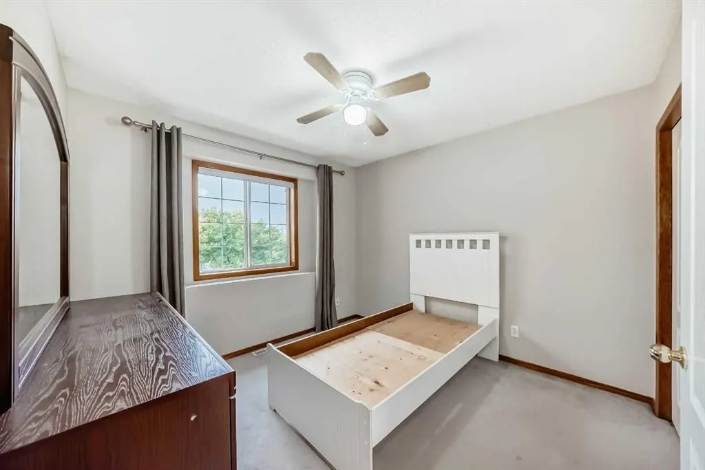 19 Bridlewood Road SW