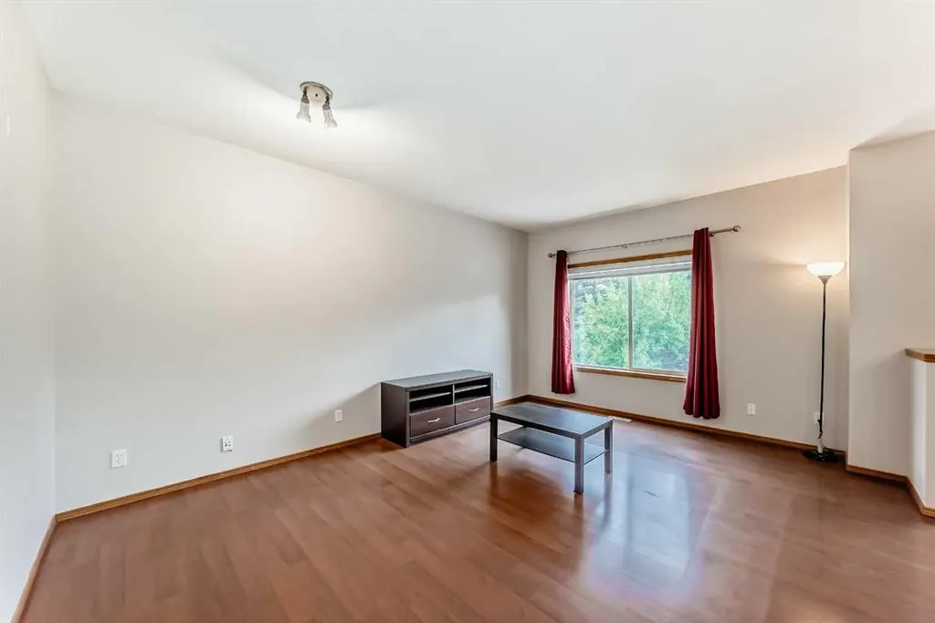 19 Bridlewood Road SW