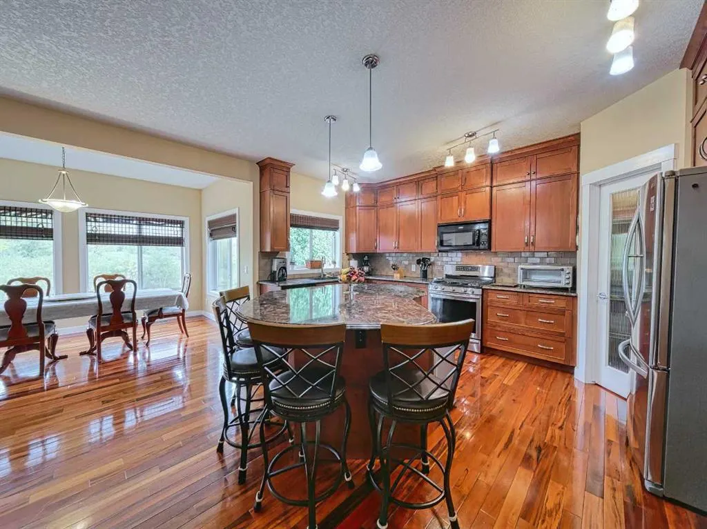 66 Crystal Green Drive