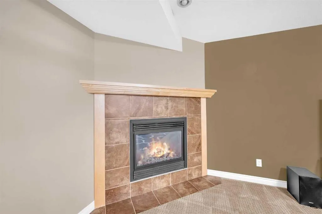 2407 Kingsland View SE