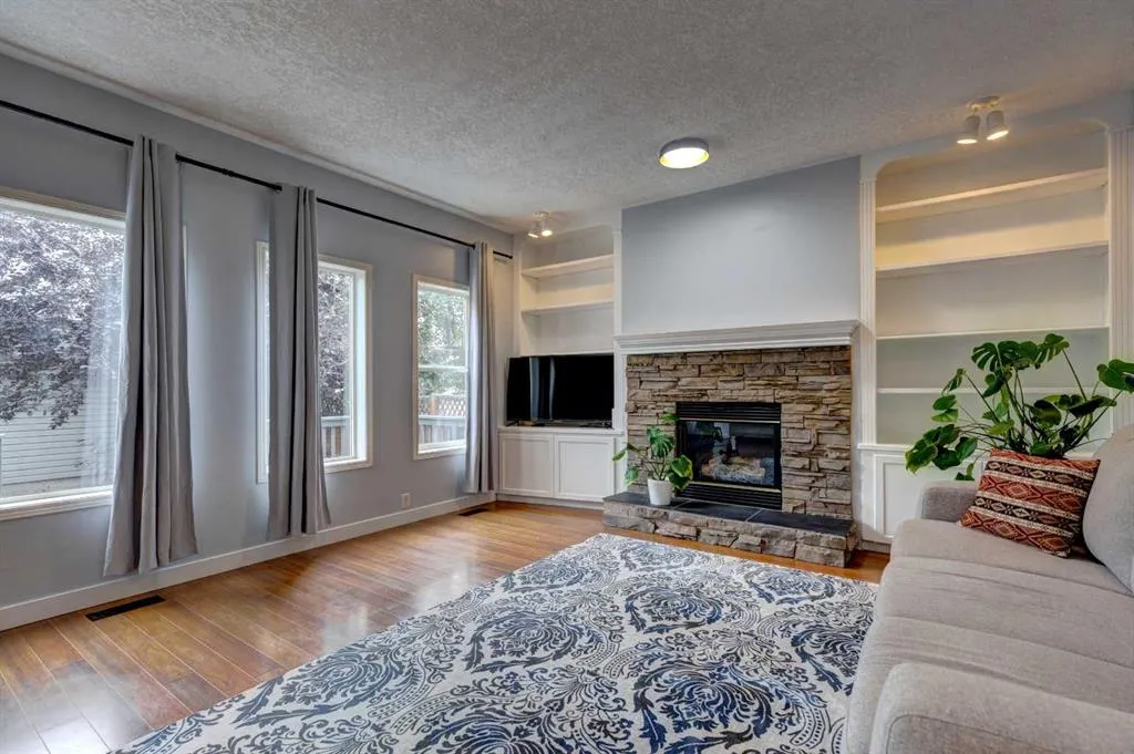 162 Prestwick Landing SE