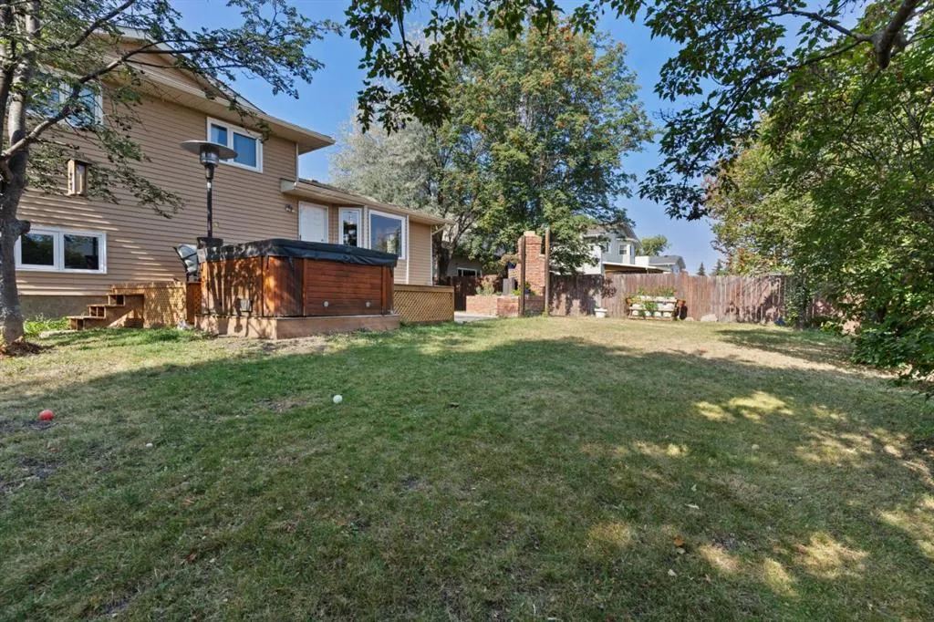 107 Northlake Lane