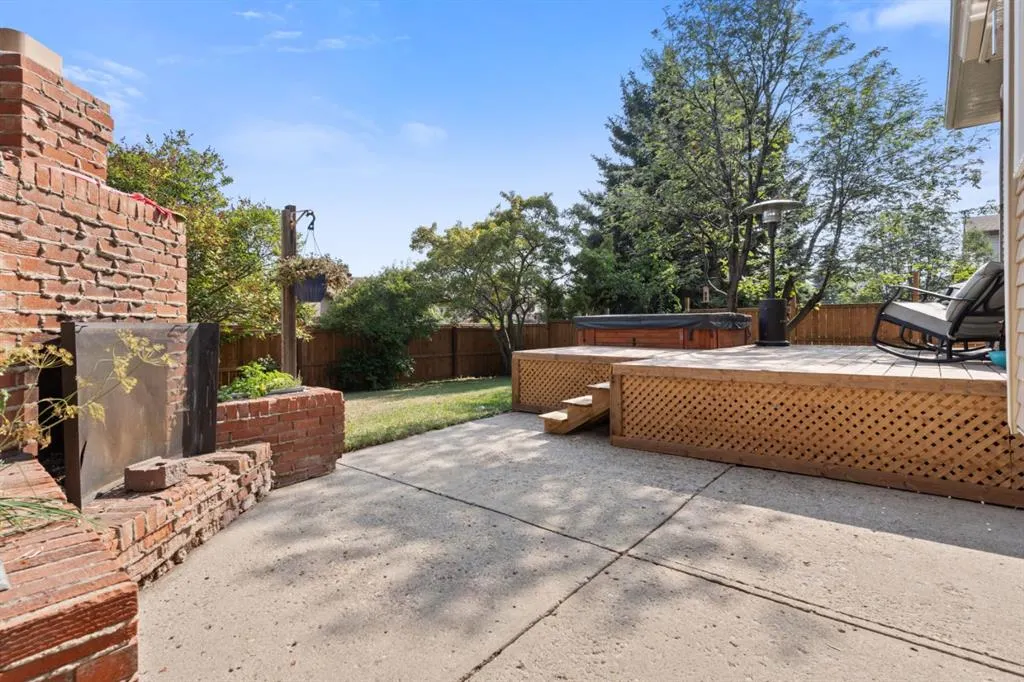 107 Northlake Lane