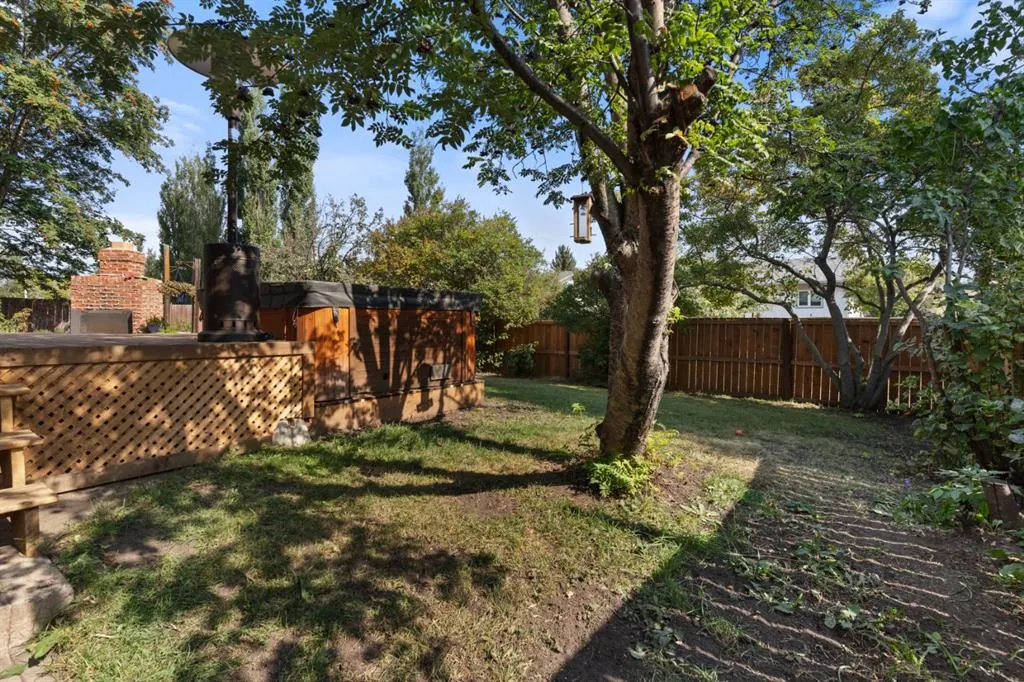 107 Northlake Lane