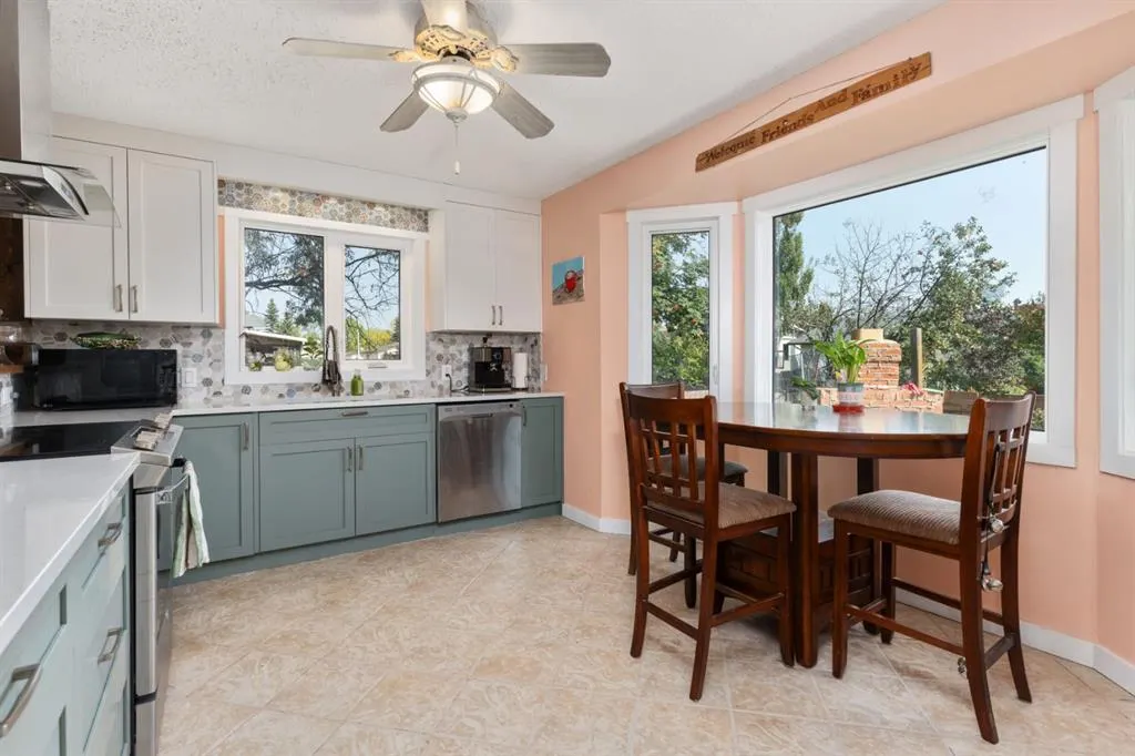 107 Northlake Lane