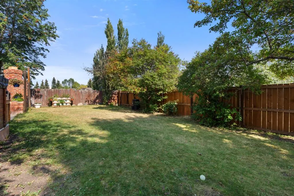 107 Northlake Lane