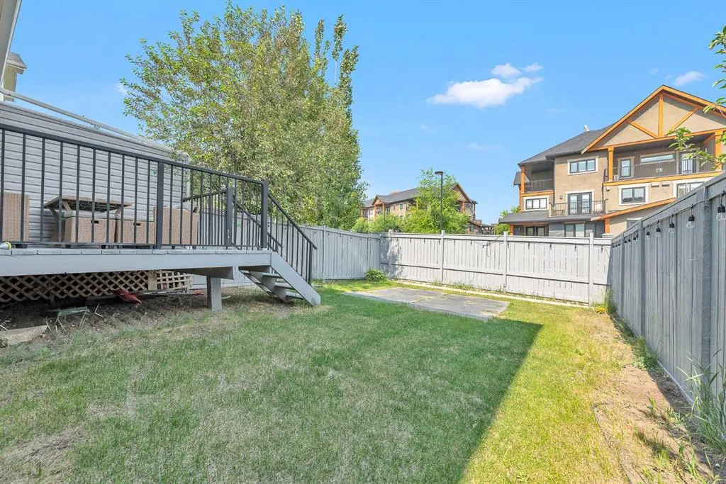 15 Kincora Crescent NW