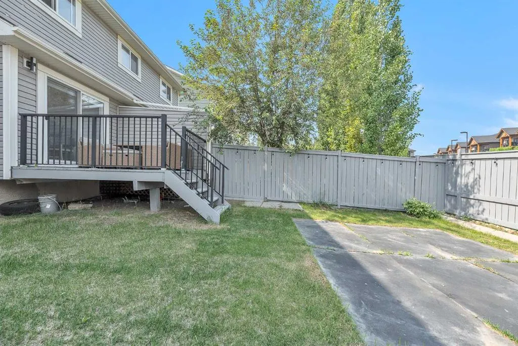 15 Kincora Crescent NW