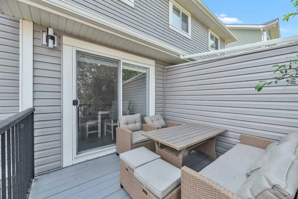 15 Kincora Crescent NW