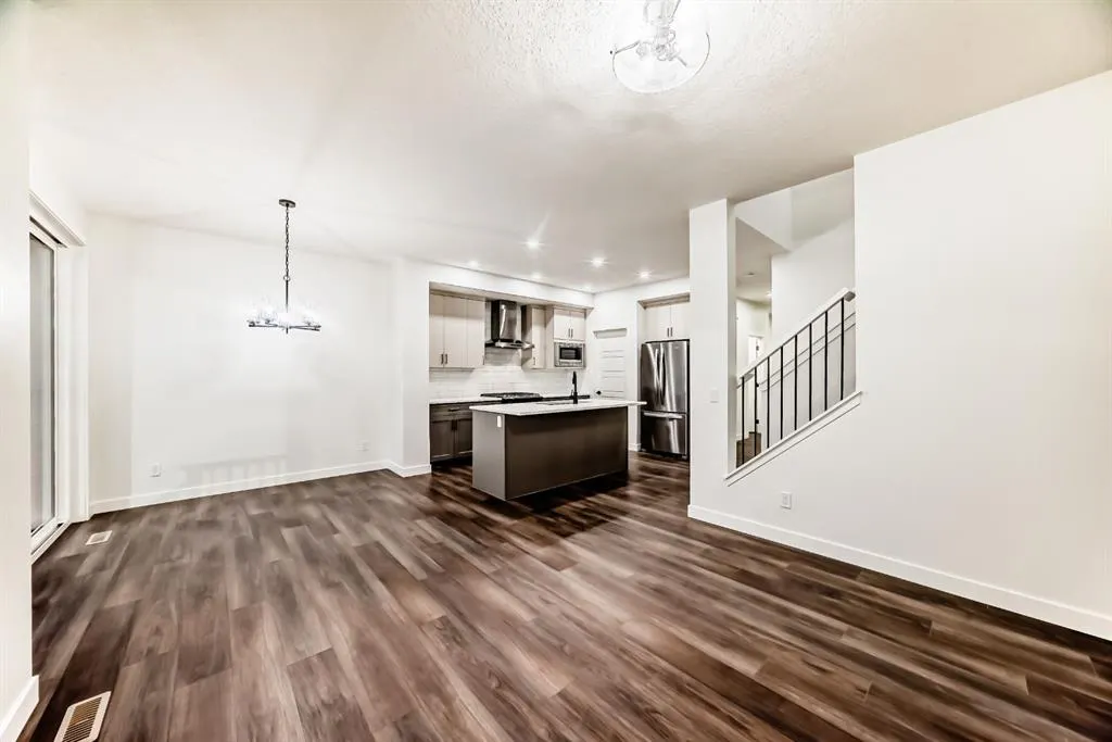 20 Lewiston View NE