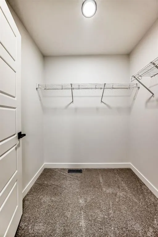 20 Lewiston View NE