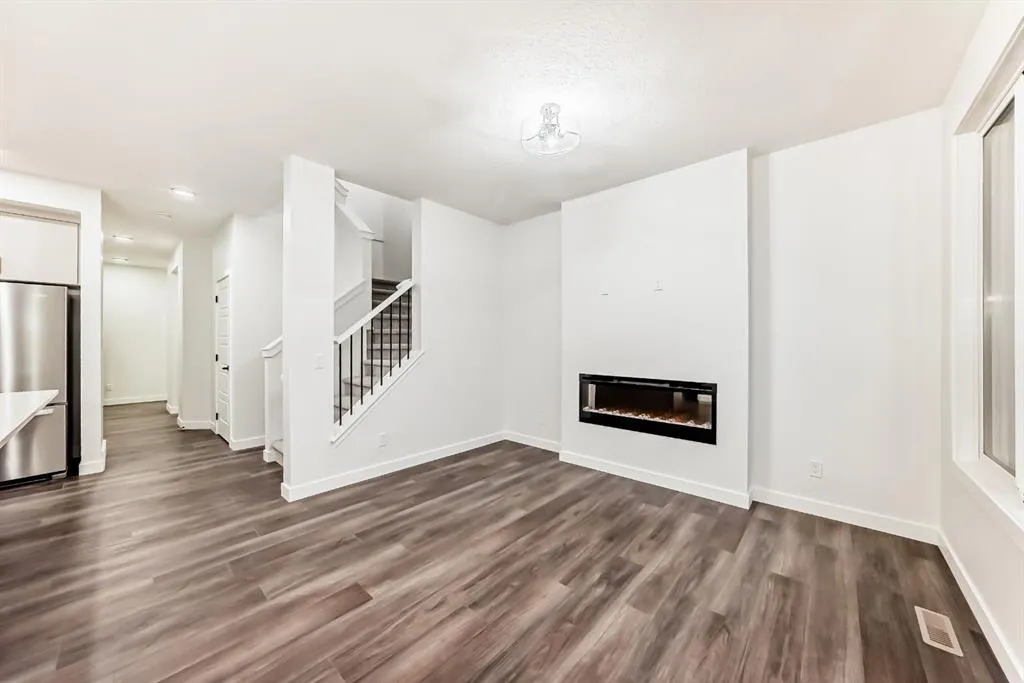 20 Lewiston View NE