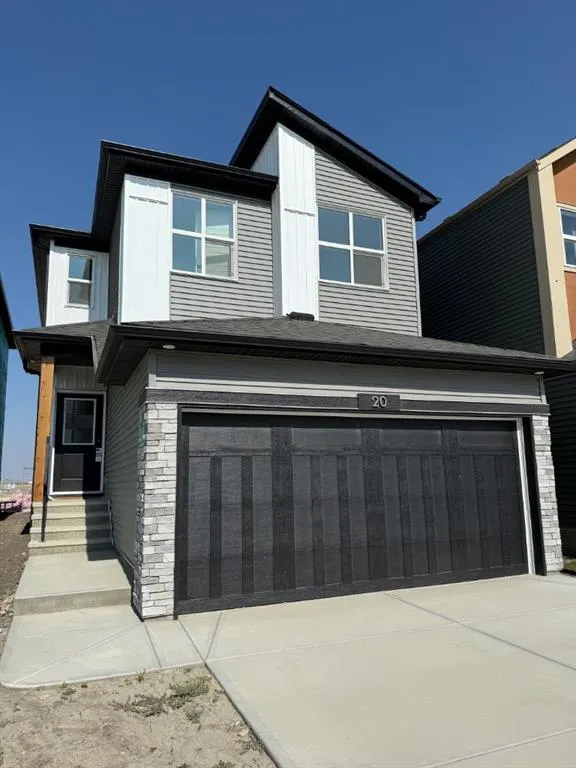 20 Lewiston View NE