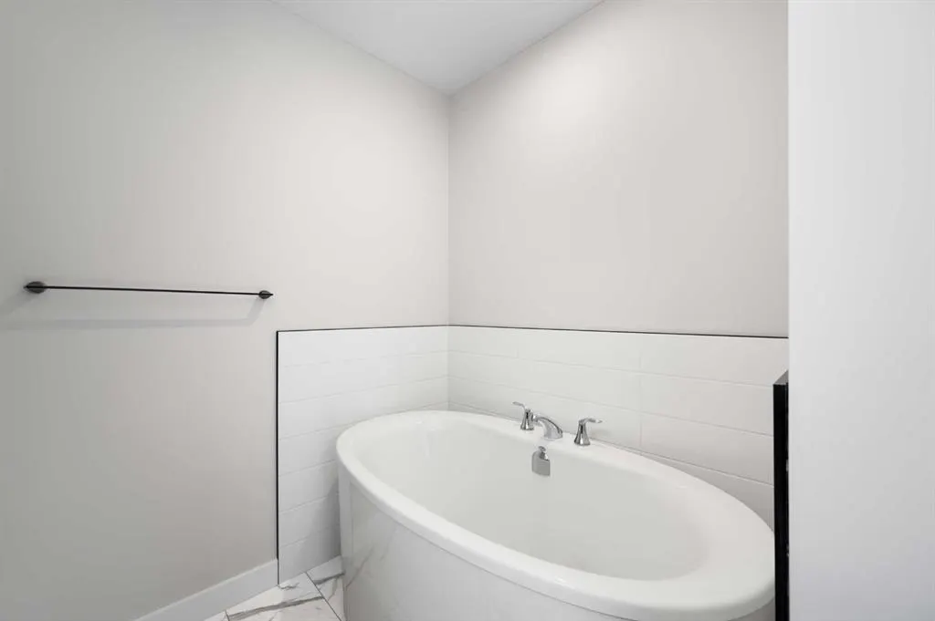 26 Walgrove Bay SE