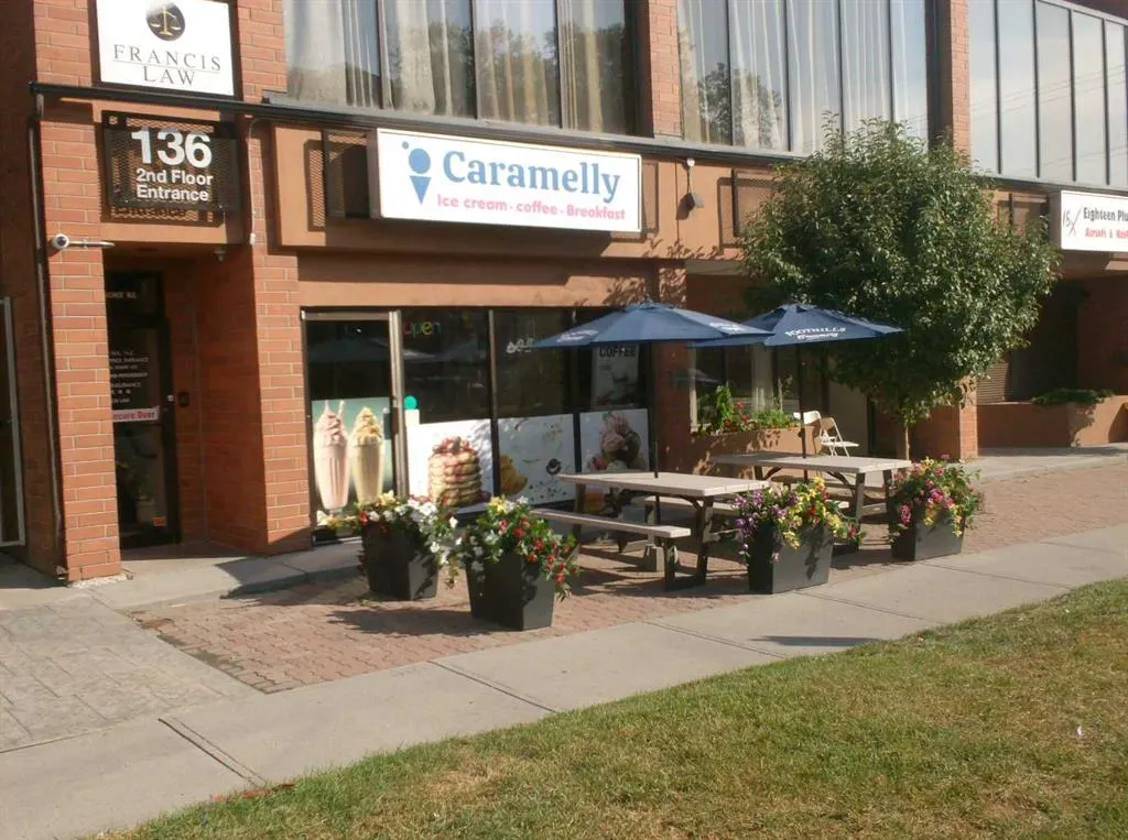 136 17 Avenue NE, #101