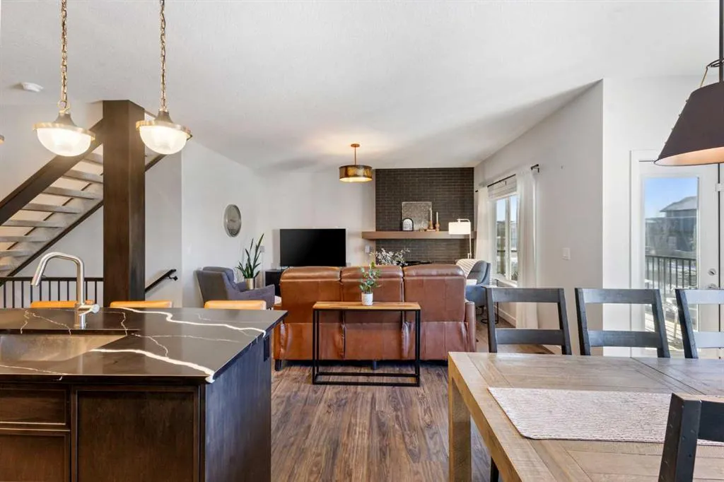 19 Sundown Crescent