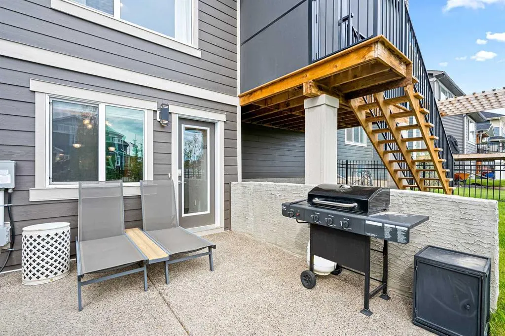 19 Sundown Crescent