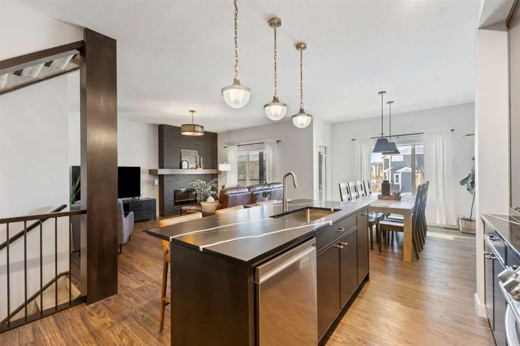 19 Sundown Crescent