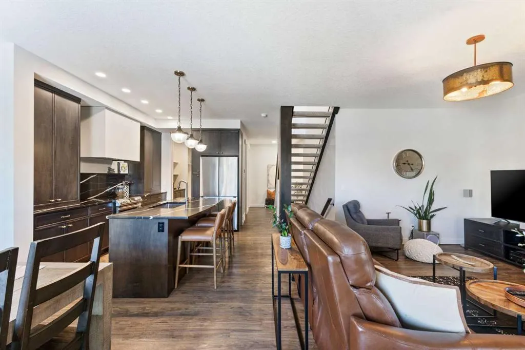 19 Sundown Crescent