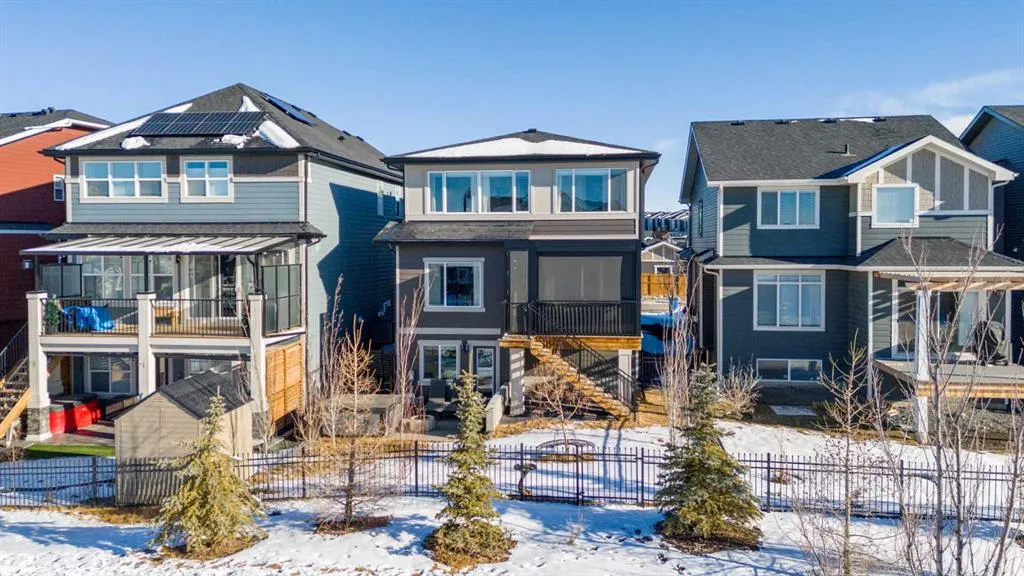 19 Sundown Crescent