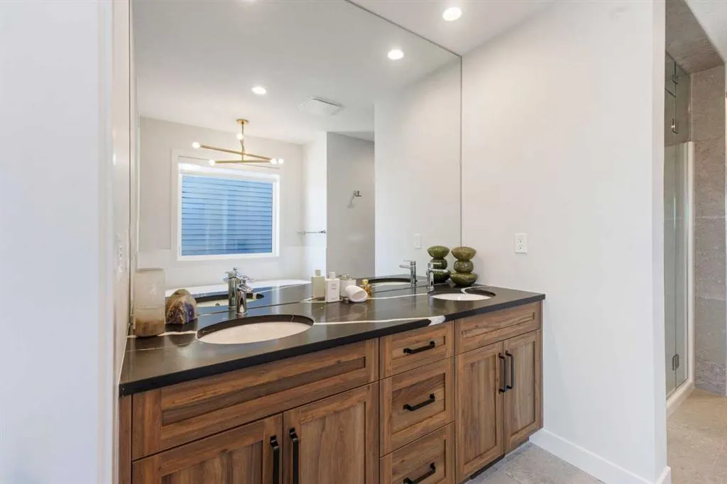 19 Sundown Crescent