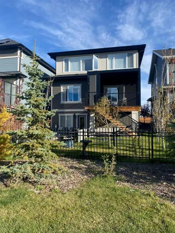 19 Sundown Crescent