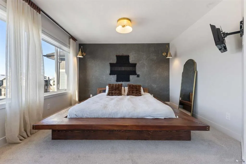 19 Sundown Crescent