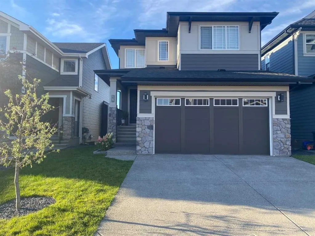 19 Sundown Crescent