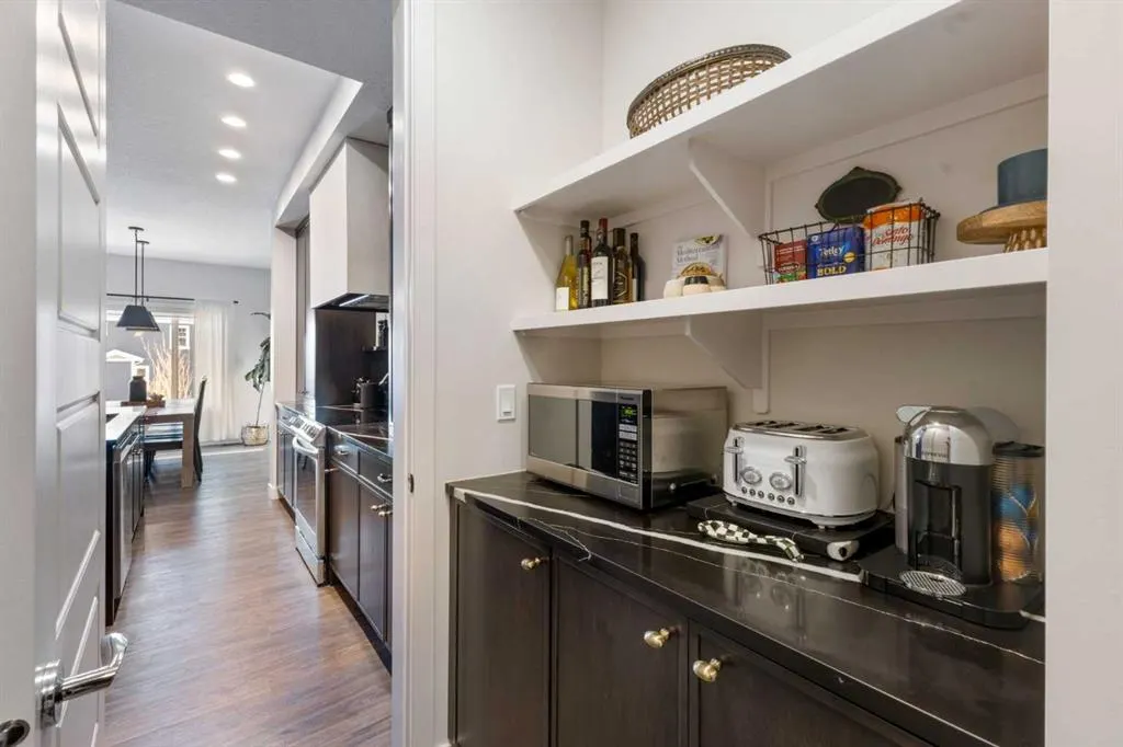 19 Sundown Crescent
