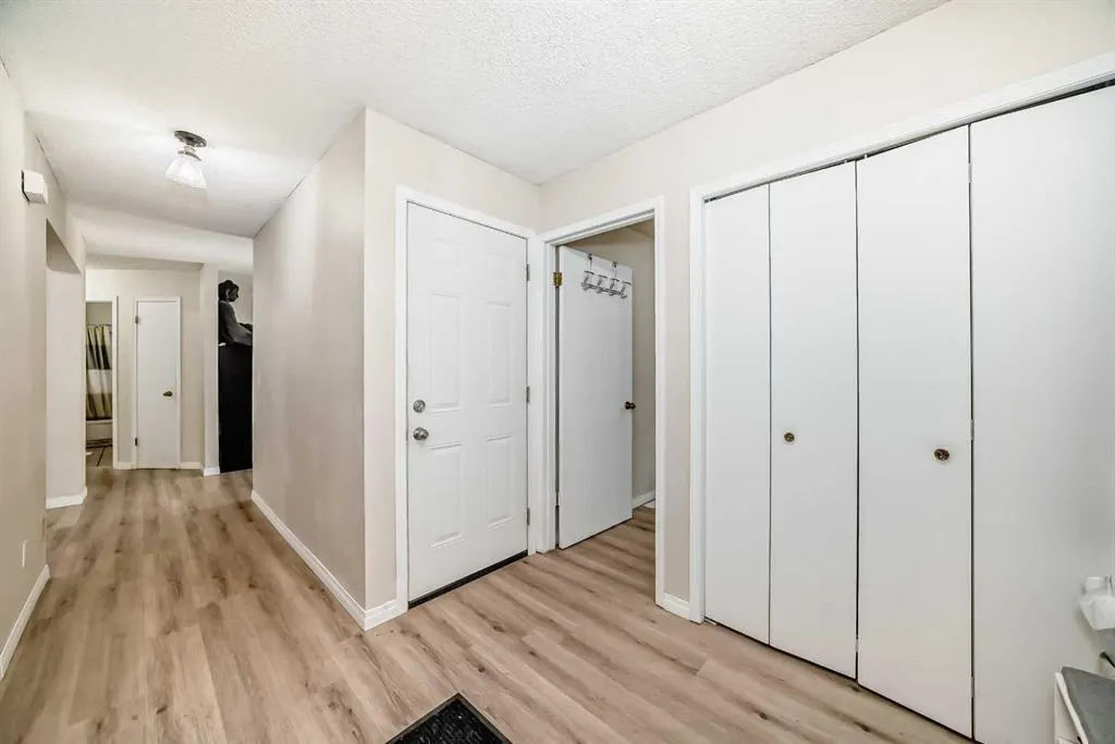 48 Fallingworth Court NE