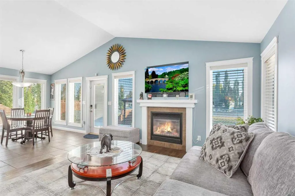 5 Heritage Drive
