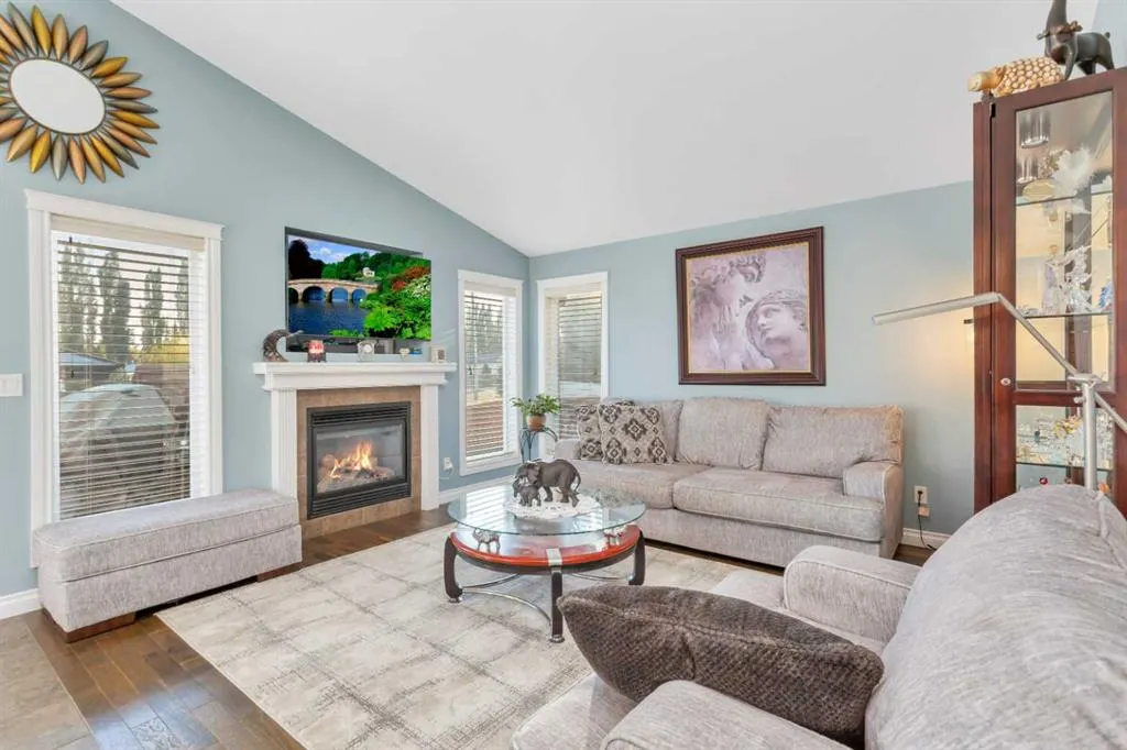 5 Heritage Drive