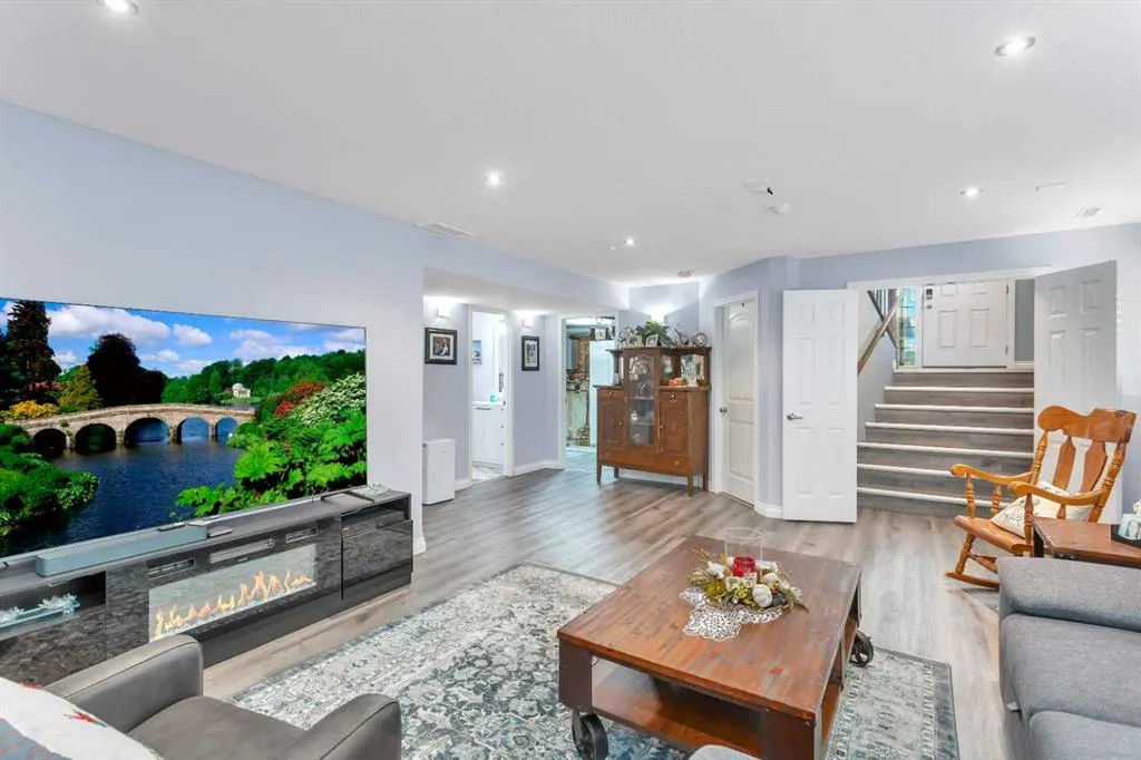5 Heritage Drive