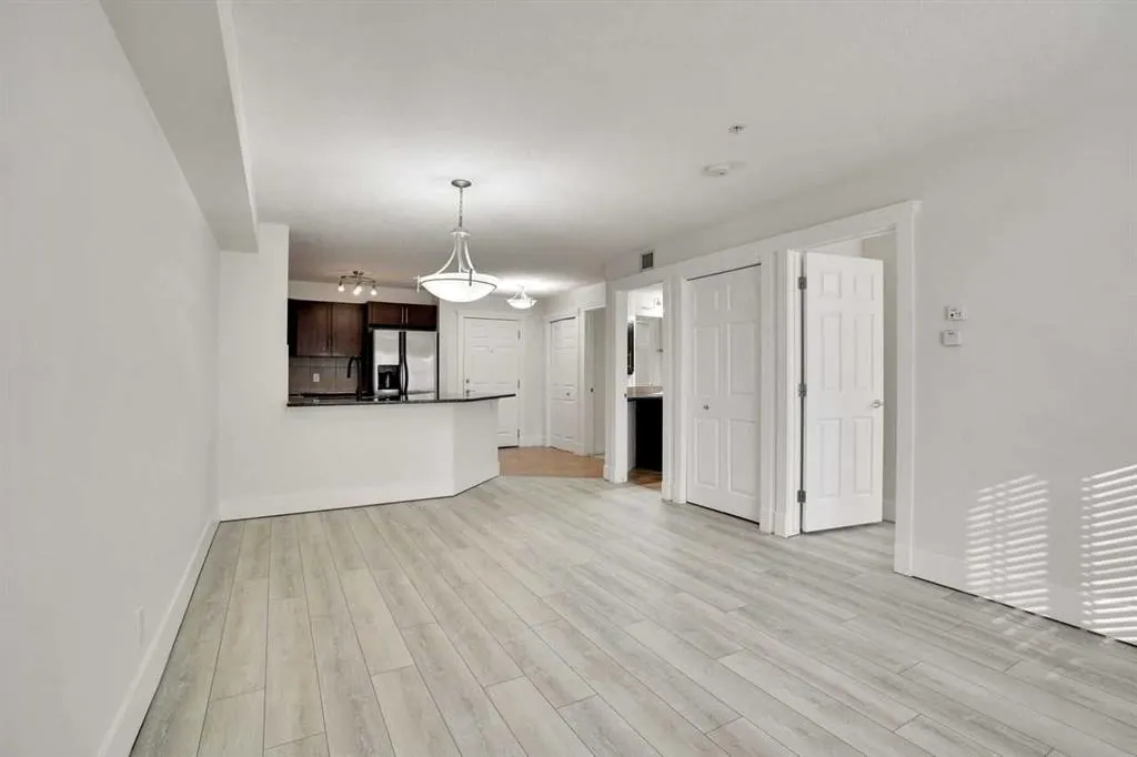 500 Rocky Vista Gardens NW, #103