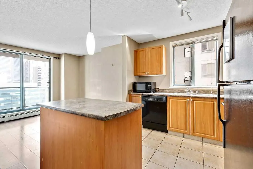 1111 6 Avenue SW, #1618