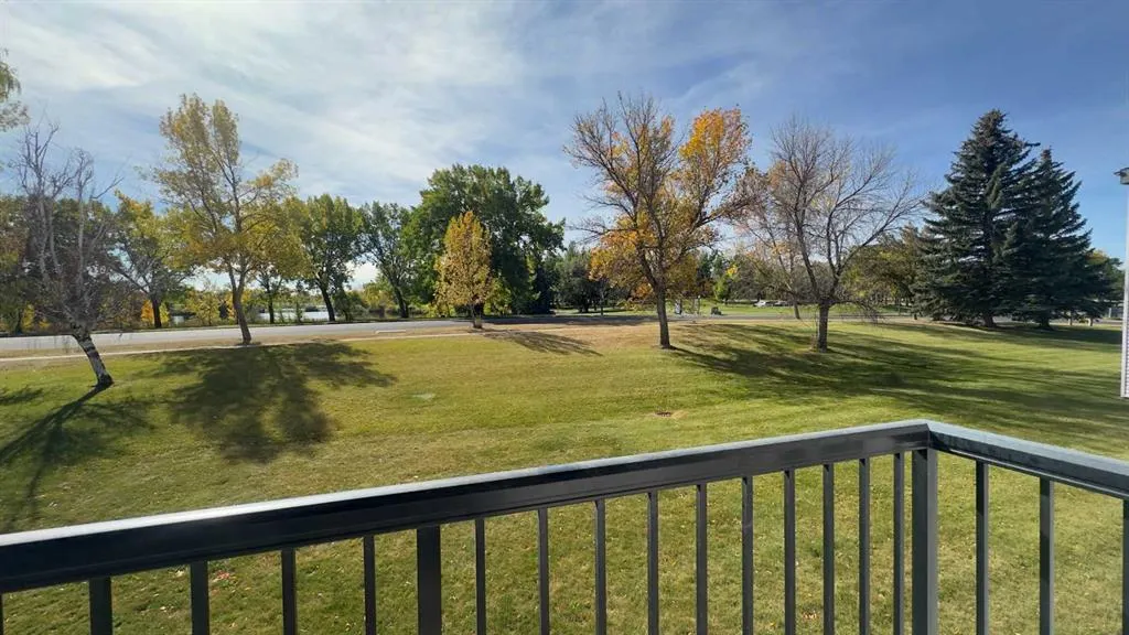 295 Columbia Boulevard W, #212A