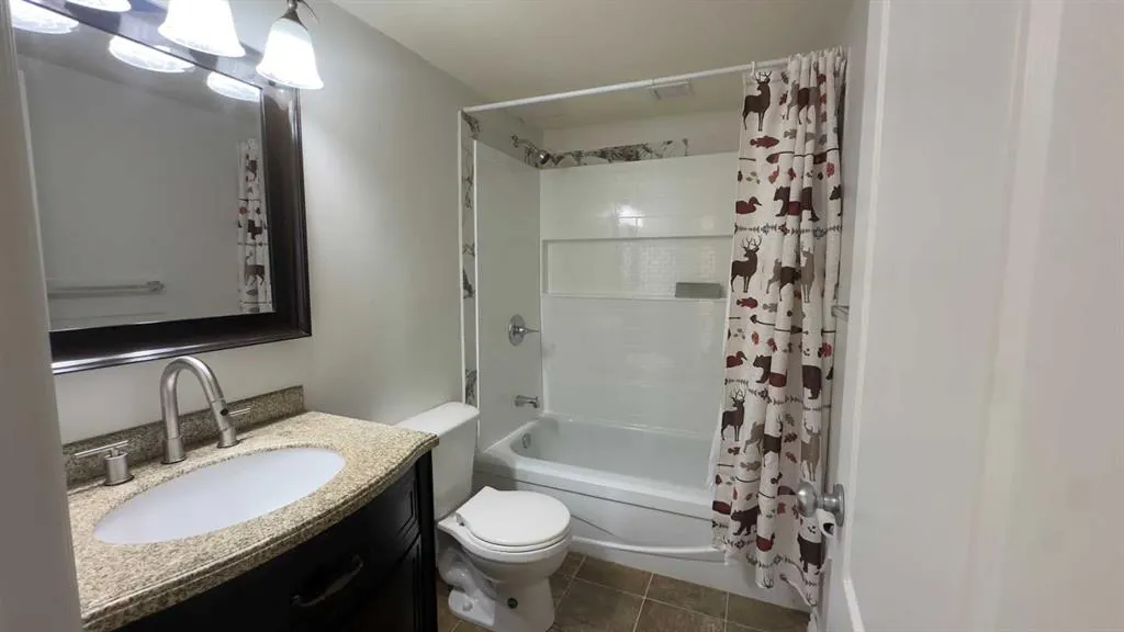 295 Columbia Boulevard W, #212A