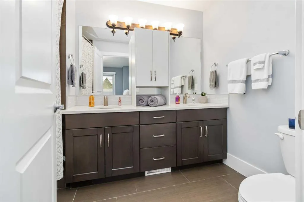 107 Merganser Crescent