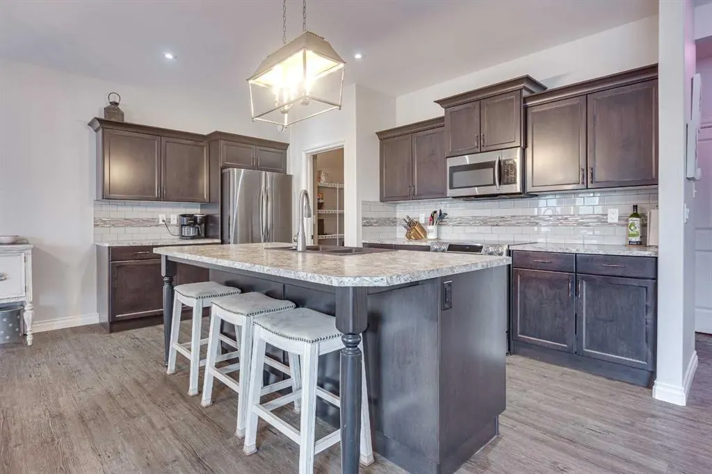66 Truant Crescent