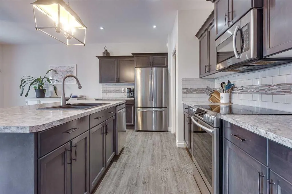 66 Truant Crescent