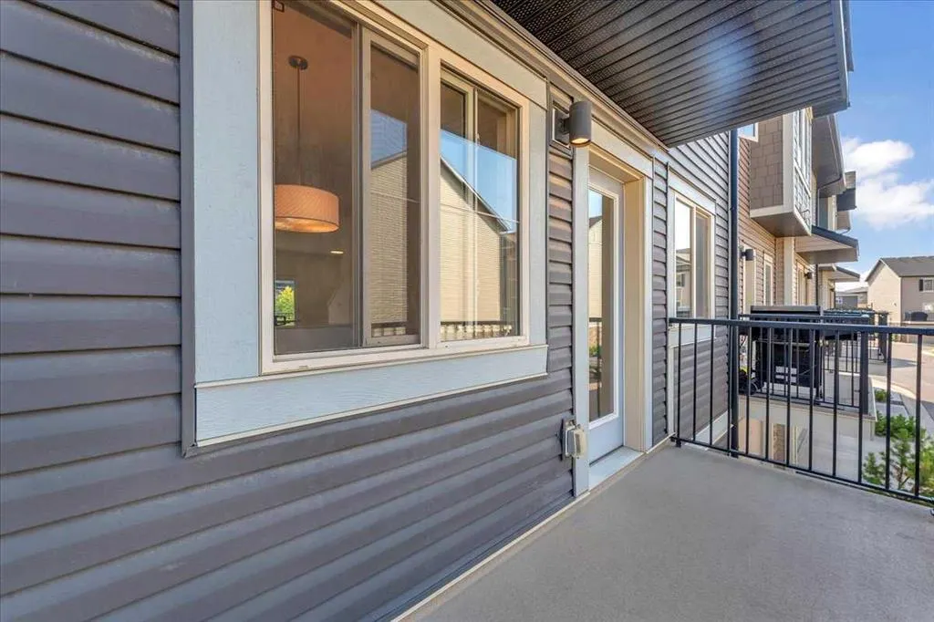 417 Legacy Boulevard SE