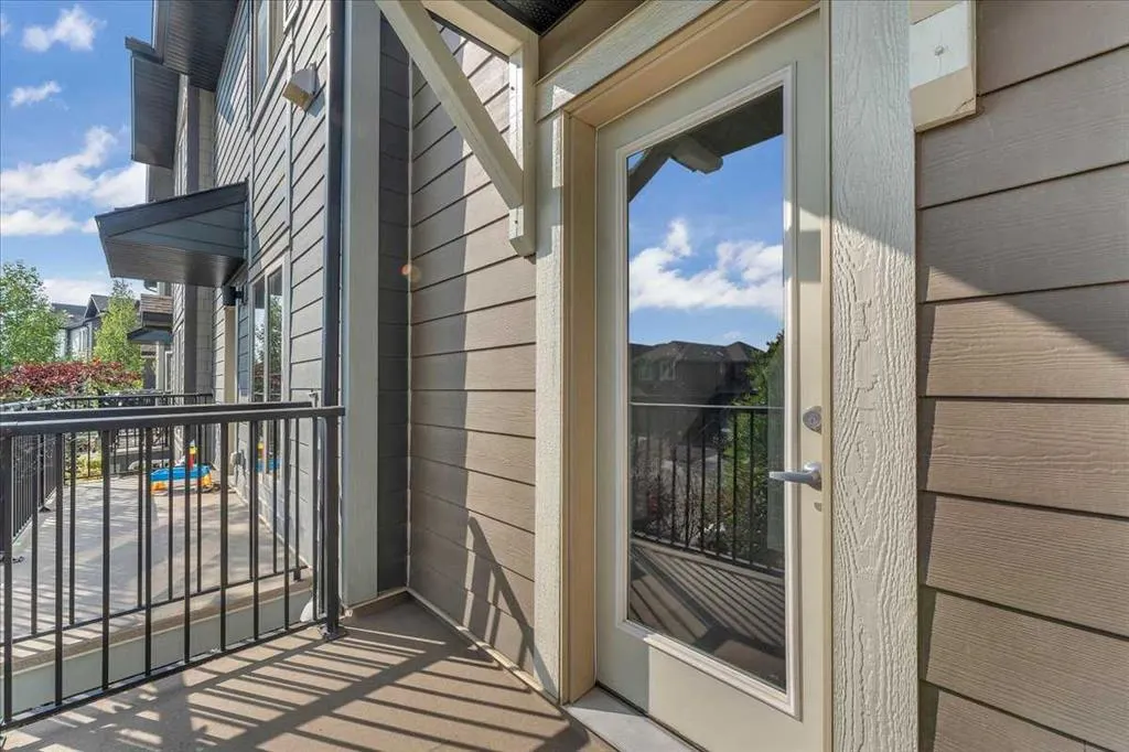 417 Legacy Boulevard SE