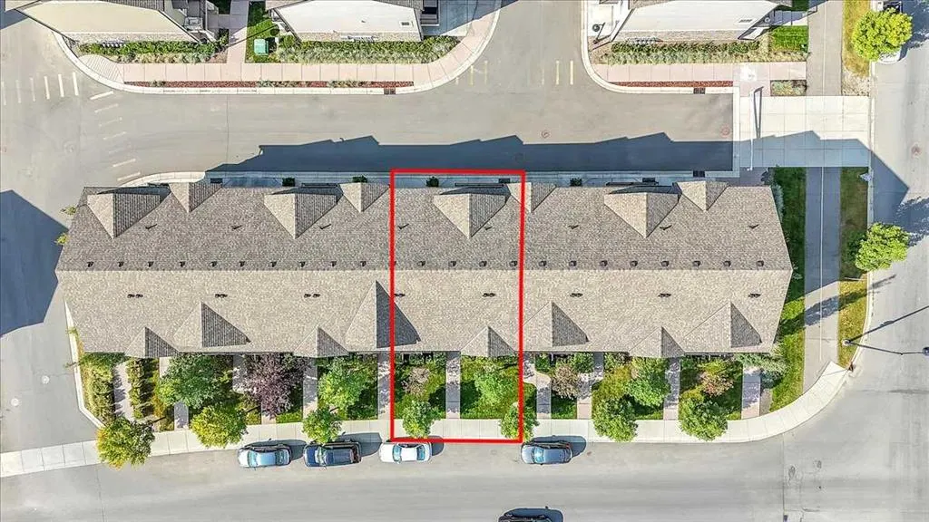 417 Legacy Boulevard SE