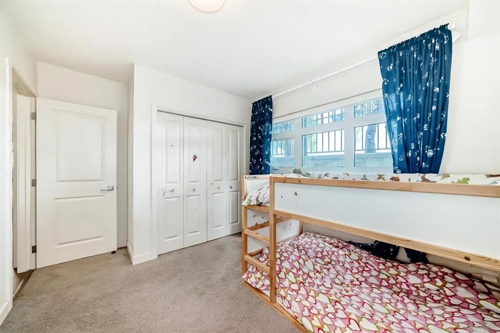 25 Auburn Meadows Avenue SE, #111