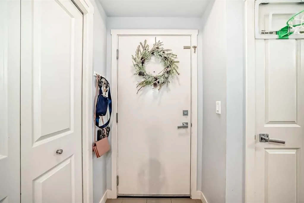 25 Auburn Meadows Avenue SE, #111